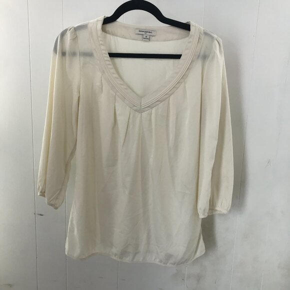 Banana Republic cream ballet sleeve blouse size M - Picture 1 of 6